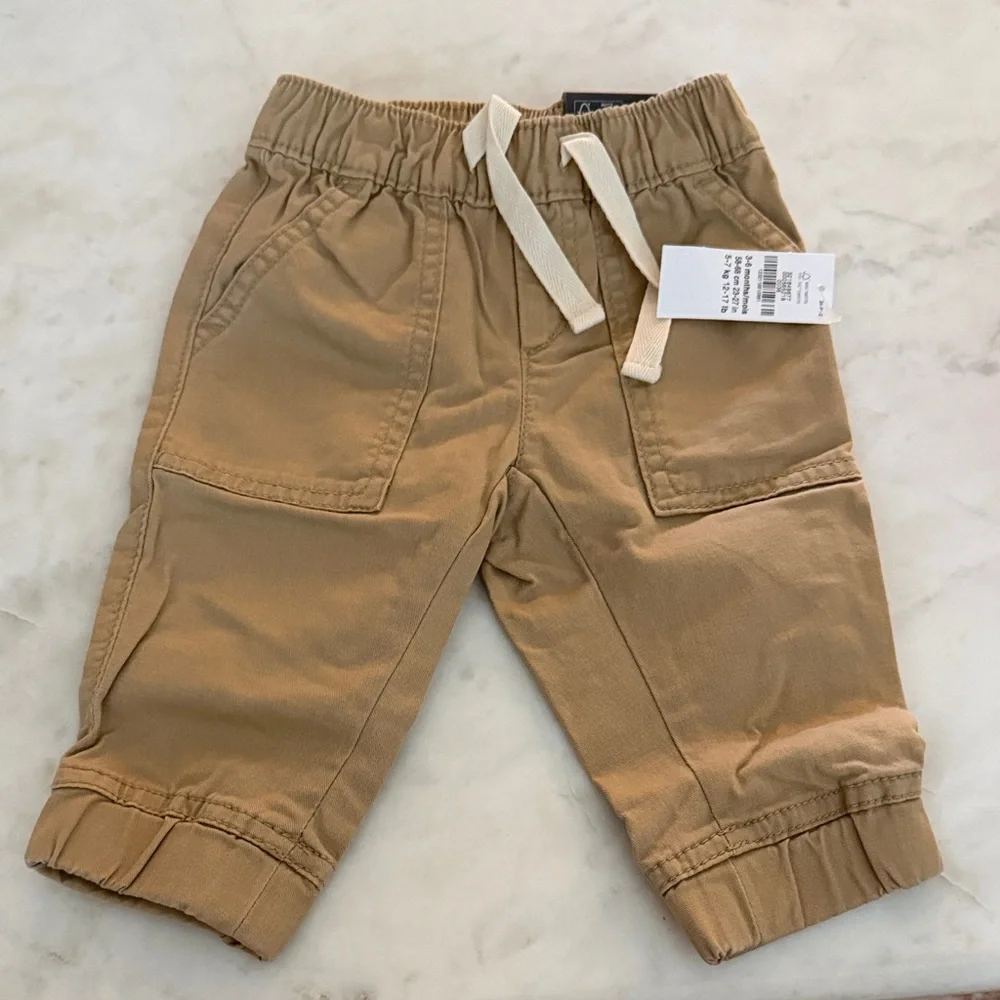 NWT BABY GAP 3-6m‎ pull on pants